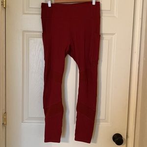 Fabletics Motion 365 Moto leggings with pocket 7/8 length